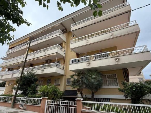 Ground floor apartment for sale on Jordi Gari Street, Segur Platja