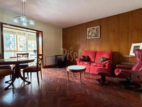 Apartment for sale on Avenida Catalunya, Eixample