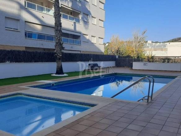 Apartment for sale on Avenida Cossetania, L’Estany