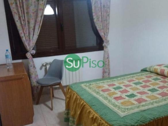 House or villa for sale on Calle Herradura, 17, Parque Manuel de Vega – Carretera de Ugena