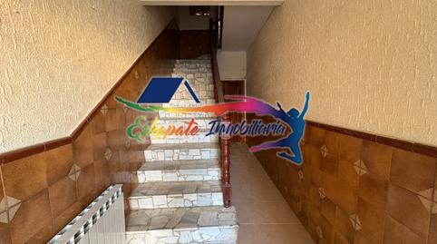 House or villa for sale on Calle Macarena, 34, Lillo