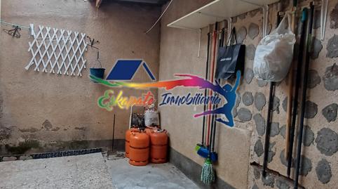 Townhouse for sale on Calle Albéniz, 17, Villacañas