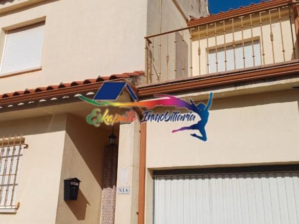 Townhouse for sale in Calle la Manchuela, 16, Villacañas