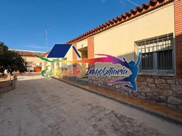 House or villa for sale on Calle Río Miño, 5, Villacañas