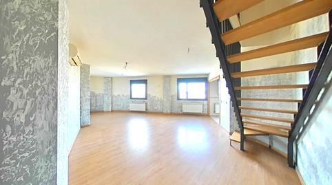 Apartment for sale in Comercio, Bargas