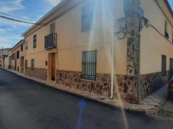 House or villa for sale in Lillo