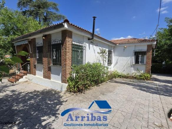 House or villa for sale in Escalona