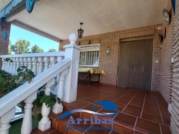 House or villa for sale in Escalona