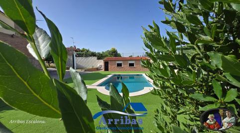 House or villa for sale in Escalona