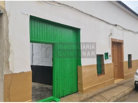 House or villa for sale on Calle San Julián, 3, La Puebla de Almoradiel