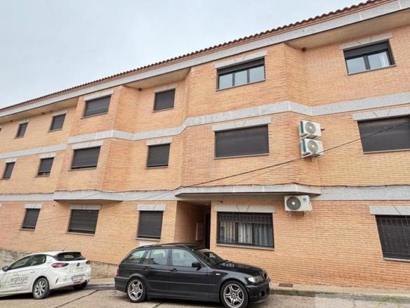 Apartment for sale in Capitán Cortés, Navahermosa