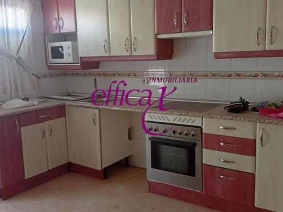 House or villa for sale in Albarreal de Tajo