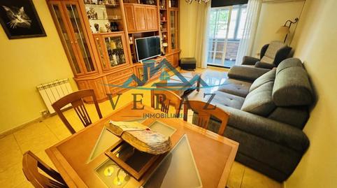 Apartment for sale in Ciudad de Bron, Puerta de Cuartos – Avda. de Portugal