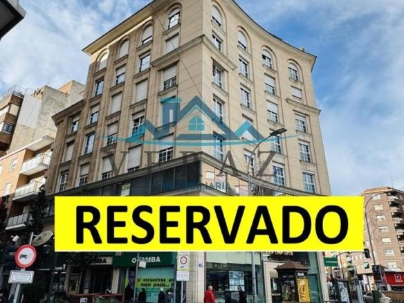 Apartment for sale in Trinidad, Centro – Corte Inglés
