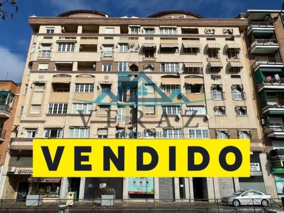Apartment for sale in Pío XII, El Pilar – La Estación