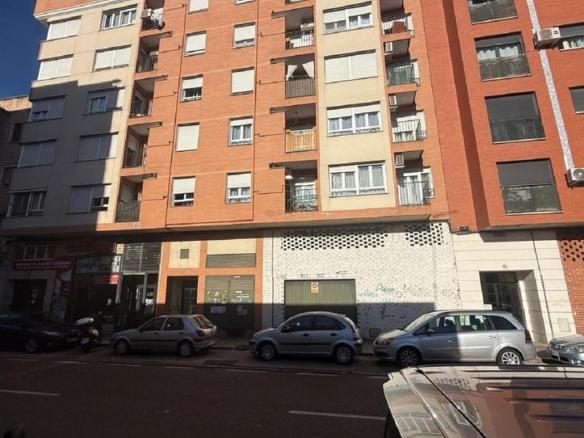 Apartment for sale in Puerta de Cuartos – Avda. de Portugal