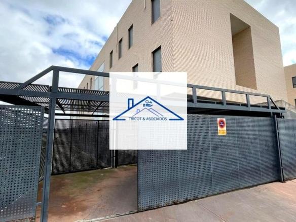 Garage for sale in Doce de Octubre, Torrijos