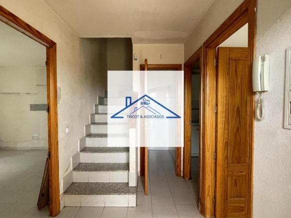Townhouse for sale in Albacete, Novés