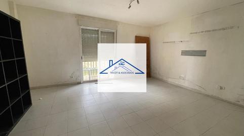 Townhouse for sale in Albacete, Novés