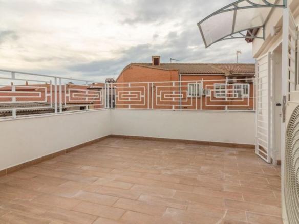 House or villa for sale in Plaza Magritos, 17, Bargas