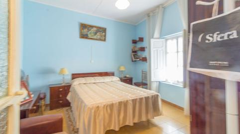 House or villa for sale on Villanueva Street, Recas