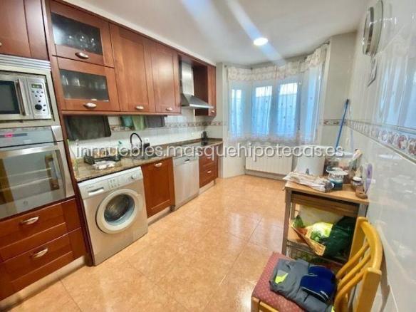 Townhouse for sale in Añover de Tajo