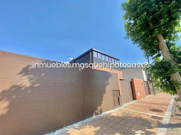 House or villa for sale in Carranque