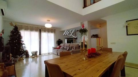 Townhouse for sale on Carretera Extremadura, Santa Cruz del Retamar village