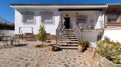 Townhouse for sale on Calle Núñez de Balboa, Cobisa