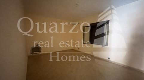 Rustic property for sale in Noez
