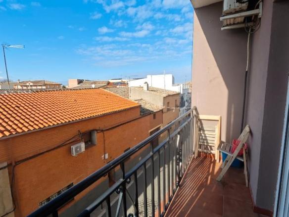 Apartment for sale in Nambroca