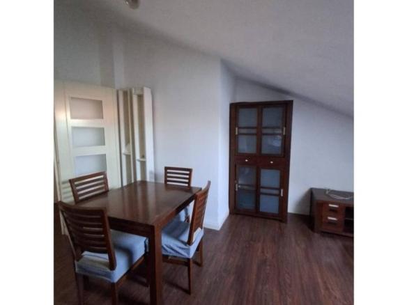 Penthouse for sale in Plaza de Los Vecinos, Avenida Europa – San Antón