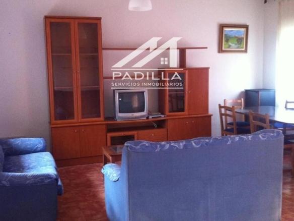 Townhouse for sale in Ermita, Carmena