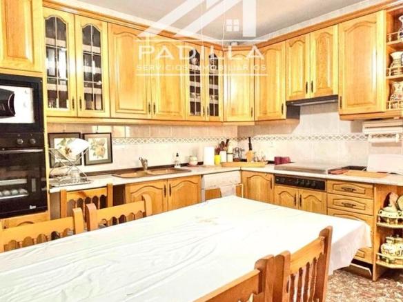 House or villa for sale in Santa Cruz del Retamar village