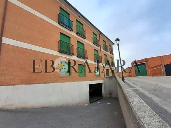 Storage room for sale in San Policarpo, Calera y Chozas