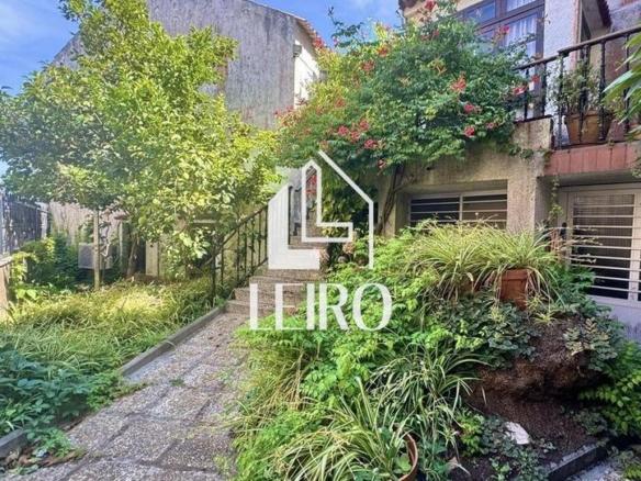 Townhouse for sale in A Illa de Arousa