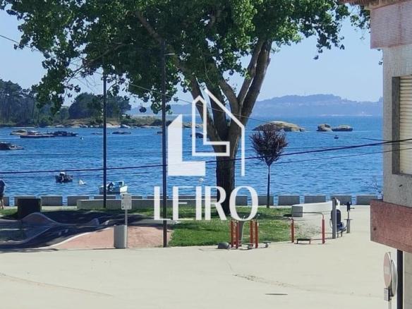 House or villa for sale in A Illa de Arousa