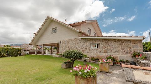 House or villa for sale in Baixada de Samil, Navia