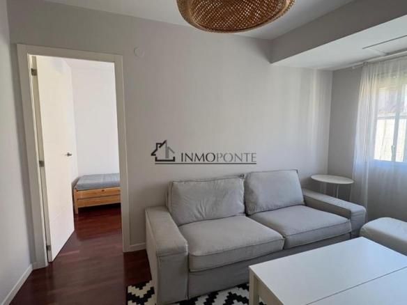 Apartment for sale in the Plaza de Barcelos area