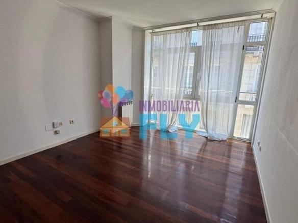 Apartment for sale in Churruca, Centro – Areal