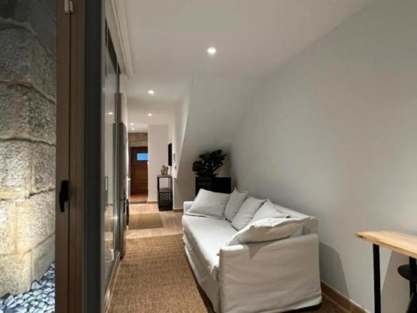 Apartment for sale in Casco Vello