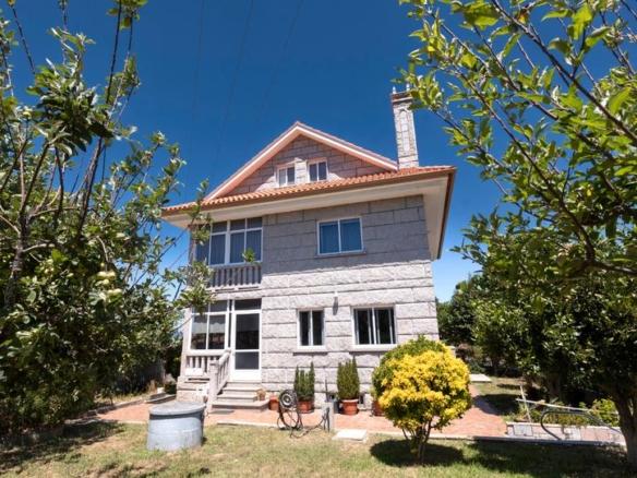 House or chalet for sale in Comesaña – Matamá