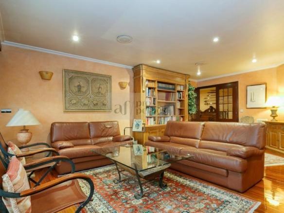 Penthouse for sale in Zamora-edif.el Castanal, O Castro