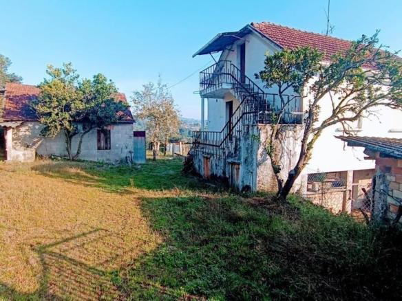 House or villa for sale in Mos