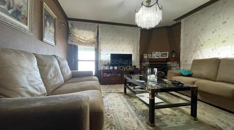 House or chalet for sale in Cabral – Candeán