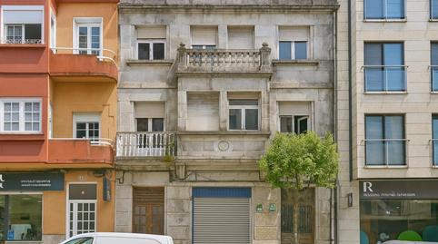 Building for sale in Sanjurjo Badia, Teis