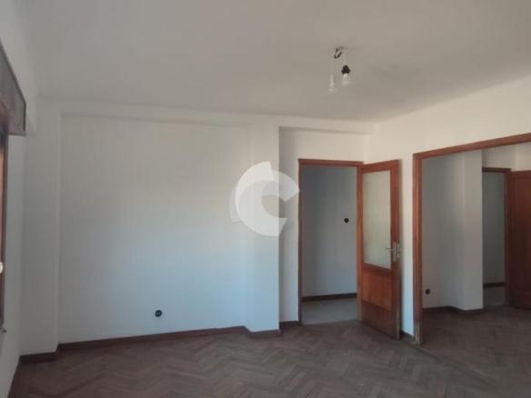 Apartment for sale in Travesía de Vigo – San Xoán