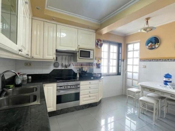 Apartment for sale in O Castro
