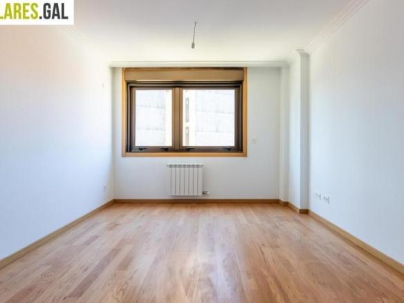 Apartment for sale in Méndez Núñez, Coiro