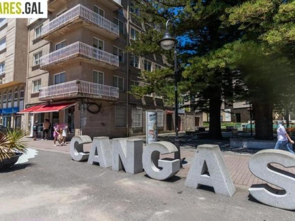 Apartment for sale in Méndez Núñez, Coiro